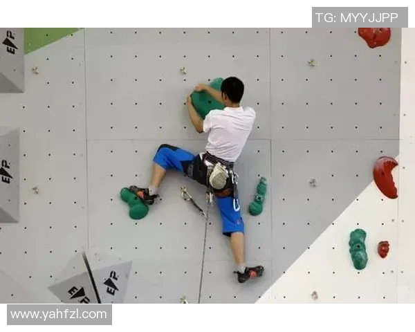 深圳攀岩队的进攻体系与攀岩战术的深度解析与实践探讨